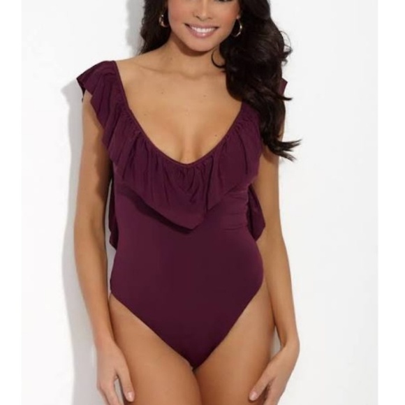 Radio Fiji Wayalife Ruffle Onepiece Size L… - Picture 1 of 5